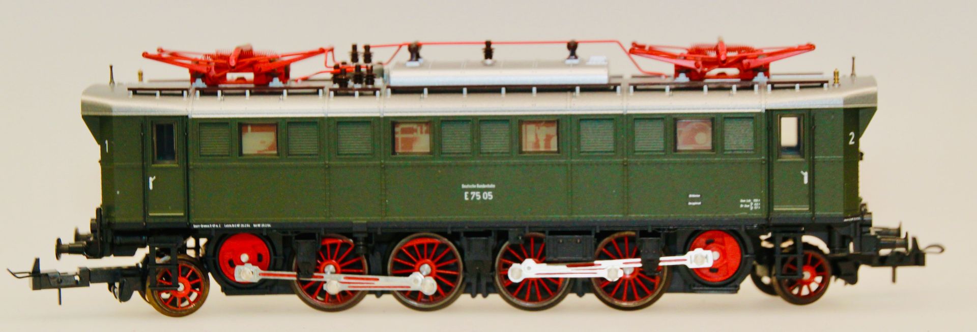 Trix 22731 - Trix - E-Lok E75 05 DB Ep.III grünH0/GL